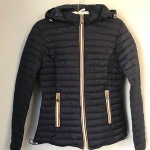 New! Navy Blue Light Weight Puffer Coat Size S